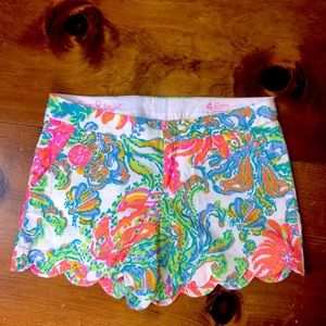 Lilly Pulitzer 🌸🌈👛🩷 Buttercup shorts perfect condition